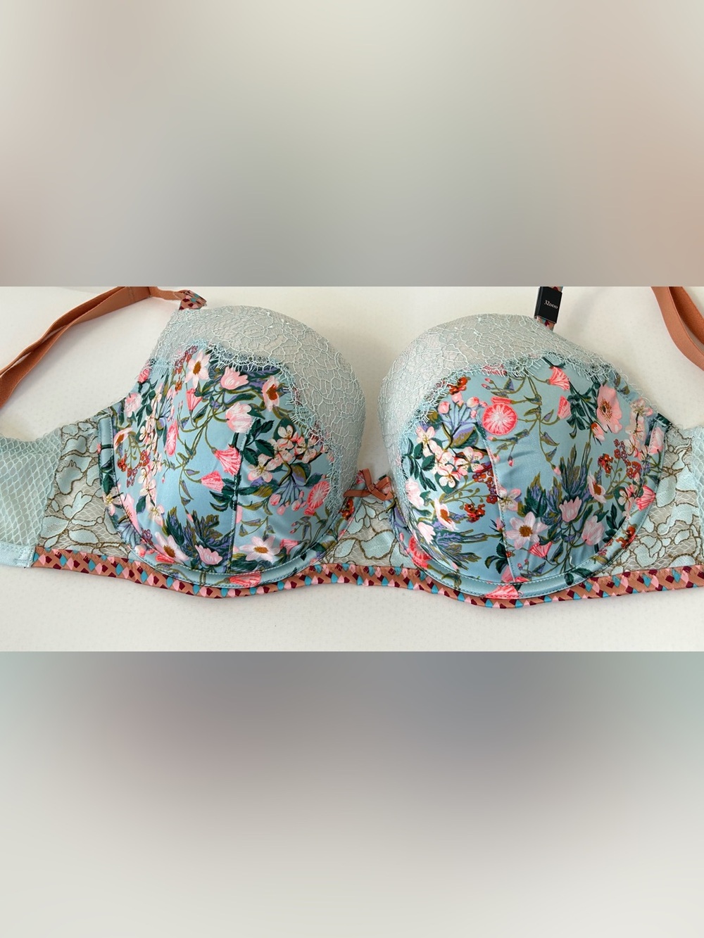 Victoria Secret Floral Pattern Bra - 32DDD - NWT - Picture 4 of 7